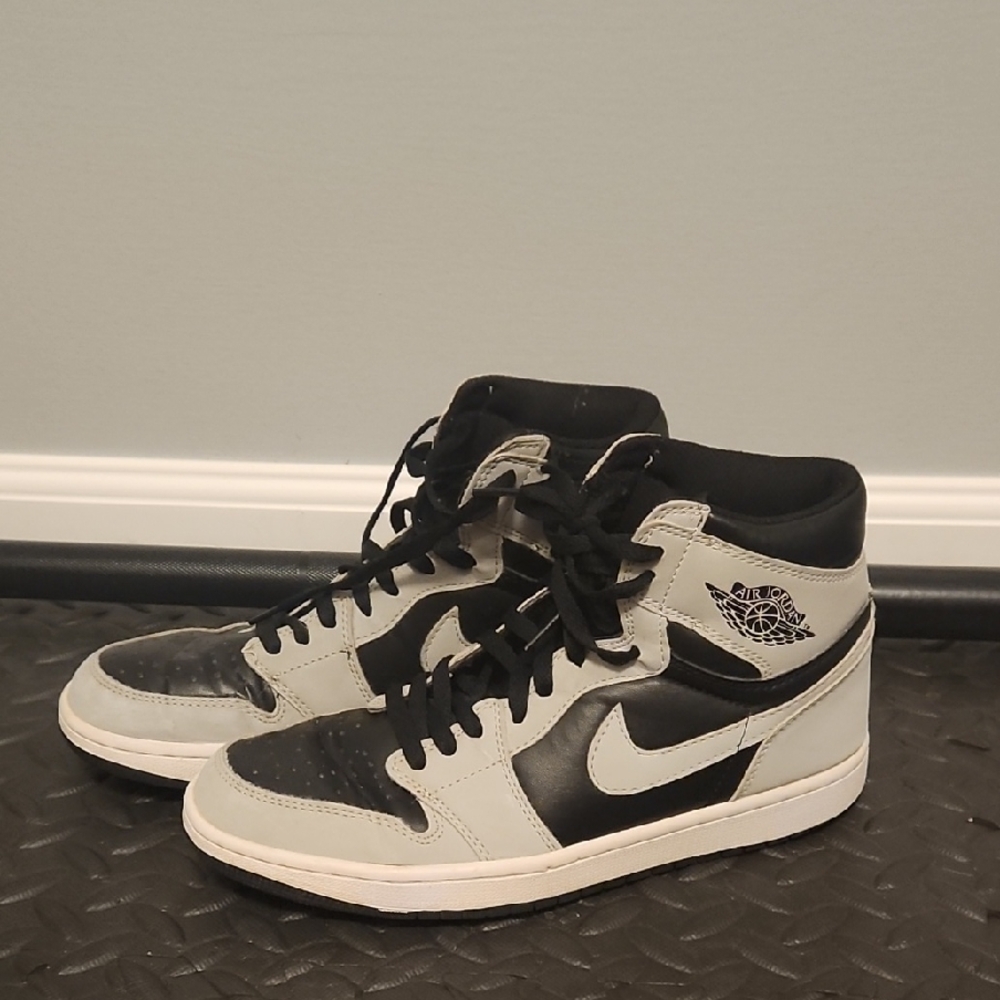 Men's Black and Gray Sneakers